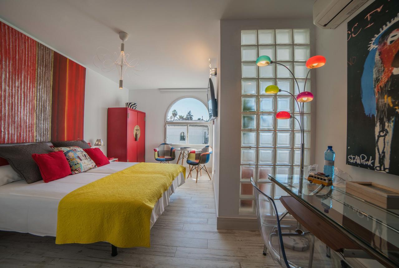 Rey Don Pedro Luxury Home إشبيلية الغرفة الصورة